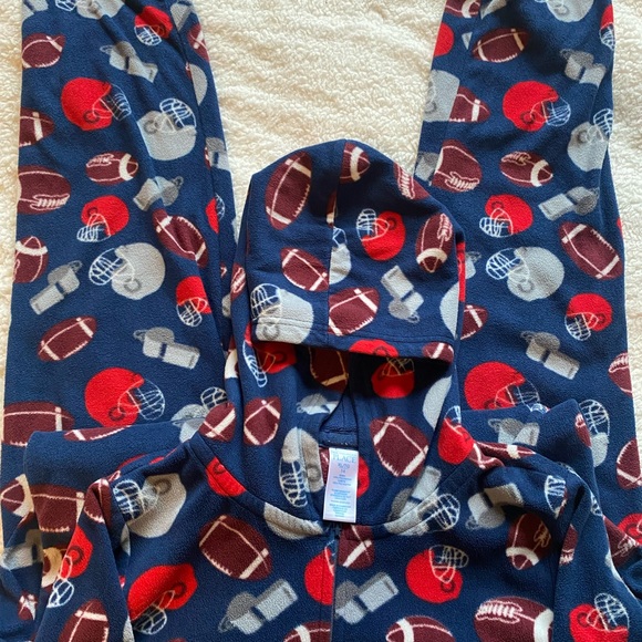 The Children’s place boy’s pijamas - Picture 2 of 3